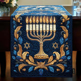 Caminho de Mesa Acolchado - Menorah Iluminada