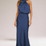 Flavia | Vestido de Mulher Halter de Cetim Glamouroso