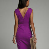 Fresia | Vestido de Mulher justo com decote em V e fenda