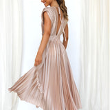 Selina | Vestido sem mangas com pregas e fecho éclair