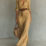 Vestido longo longo com gola de lapela e cinto inclusos