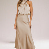 Flavia | Vestido de Mulher Halter de Cetim Glamouroso