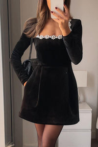 Barbara™ | Vestido curto de veludo